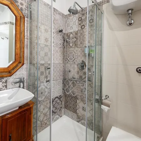 Bed & Breakfast Kyterion 3*